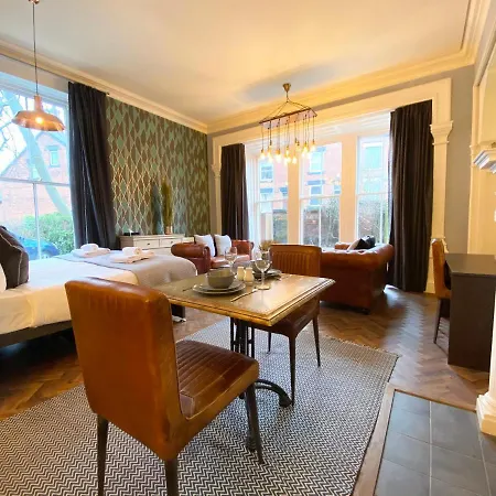 The Deakin At Claremont Serviced Apartments Leeds  Esterno foto